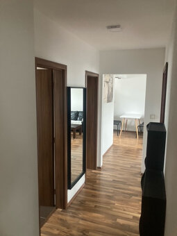 Trojizbovy byt na prenajom - 2