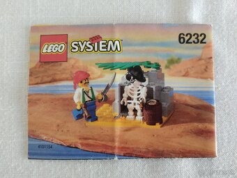 LEGO Pirates 6232 Skeleton Crew - 2