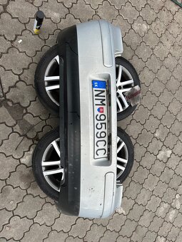 Golf 4 zadný nárazník - 2