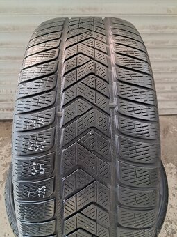 Pirelli zimné 255/55/R19 - 2