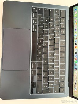 Apple MacBook Air M3 (2024) — ako nový - 2