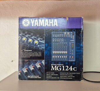 Mixpult Yamaha MG124c - 2