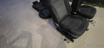 SEDADLA VOLKSWAGEN PASSAT B7 COMBI - 2