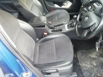 Rozpredám škoda octavia 3 combi 1,6 tdi engine CLH - 2