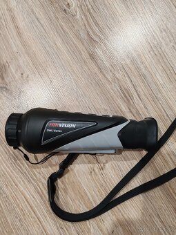 Termovizia Hikvision 35 OWL-Series - 2