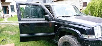 Jeep Commander pravé predné dvere 2005-2007,2008 2009,2010 - 2