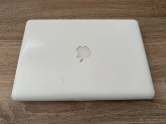 Apple Macbook Unibody 13 Biely 2009 - 2