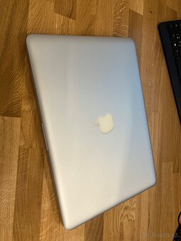 Macbook Pro 13 rok 2010 - 2