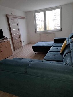 Na prenájom 2 izby v 3 izbovom byte, ul. Clementisa, Trnava - 2