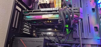 Predám grafickú kartu top verziu RTX 3070ti asus STRIX - 2
