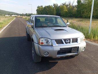 Nissan Navara 2,5 TDi 4x4 - 2