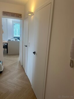 Bezfalcové dvere 80 lave 2ks - 2