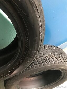 NOKIAN 215/60 r17 ZIMNÉ SUV - 2