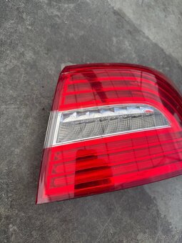 Zadné pravé svetlo Superb 2 sedan facelift - 2