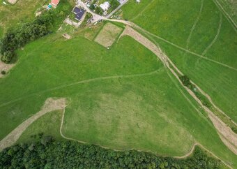 Investičný pozemok v tichej lokalite 2285 m², T. Štiavnička - 2