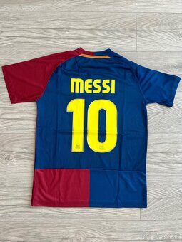 FC Barcelona 2009 Messi dres - 2