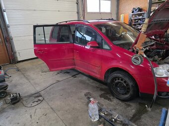 Vw touran 2 tdi bkd - 2