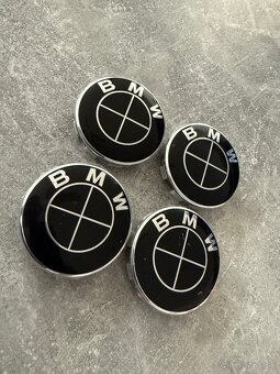 Stredové krytky diskov BMW 68mm FULL BLACK - 2