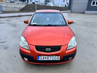 KIA Rio 1.4i - 2