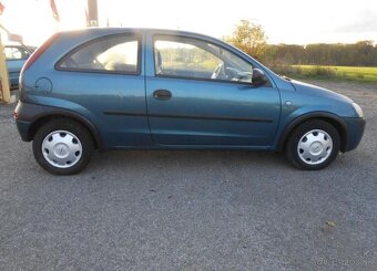 Opel Corsa 1,0 12V Club benzín - 2