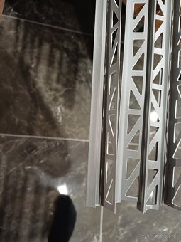 Plastové rohové lišty - 2