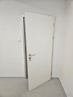 Predam viacero dveri Sapeli - 2