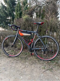 Predám pánsky cestný bicykel scott speedster40 - 2