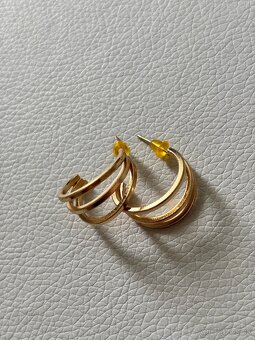 Predám náušnice so zaujímavým tvarom - 2