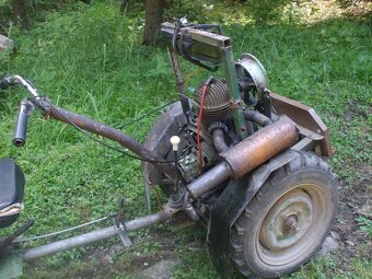 Predam doma robeny Traktorik - AKTUALNE - 2