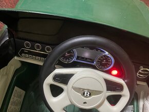 Auticko pre deti Bentley - 2