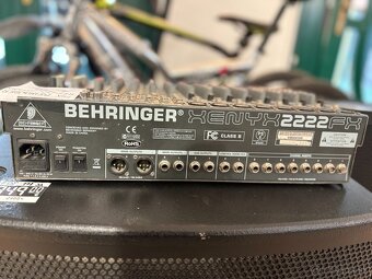 mixážny pult Behringer XENYX 2222 FX - 2