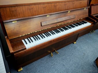 Samick moderné piano dovoz celá SR - 2