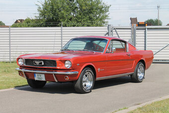 1965 - 1968 + 1972 Ford Mustang Fastback 5x skladem - 2