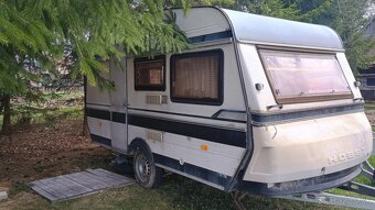 Predam karavan HOBY - 2