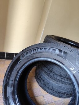 Goodyear letné 215/65 R16C - 2