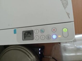 HP Laserjet M140we - 2
