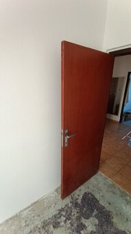 Predam dvere - 2
