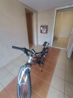 Dievčenský bicykel - 2
