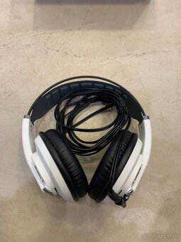 Superlux HD 681 EVO Štúdiové slúchadlá - 2