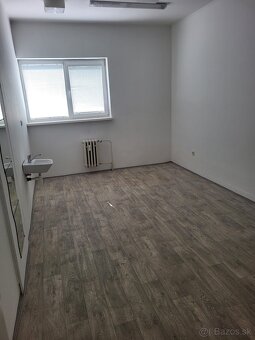 Prenájom kancelárskych priestorov - Galanta - 2