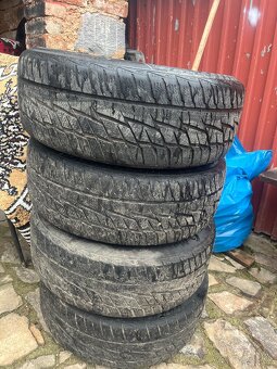 Predam elektrony 205/55r16 zimne - 2