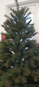 Umelý vianočný stromček 3D 210cm - 2