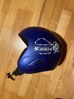 Lyžiarska prilba / helma - 2