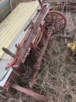 Originál predná časť konskej sejačky - 2