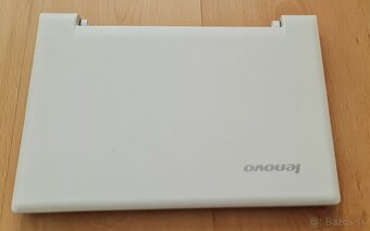 Lenovo Z546 a Asus Eee PC 1000H - 2