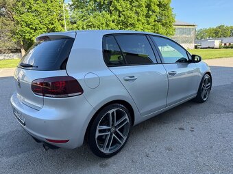 Predám Volkswagen Golf 6 1.4TSI DSG - 2