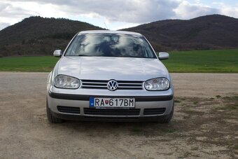 Golf 4 - 2