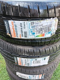 Nové letné pneu Hankook 205/55/r16 - 2