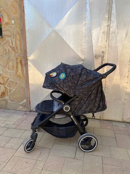 Kocik Petite&Mars Street + Fantasy Pop Street Art - 2