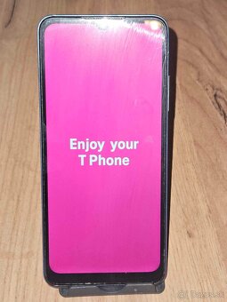 ponukam na predaj T phone 2023 - 2